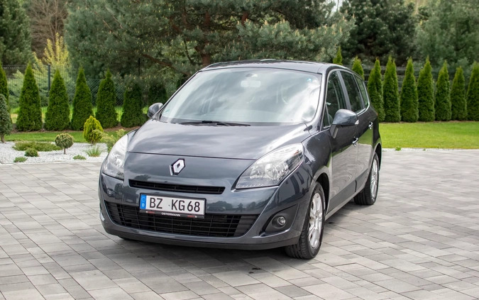 Renault Grand Scenic cena 28950 przebieg: 208000, rok produkcji 2011 z Nisko małe 781